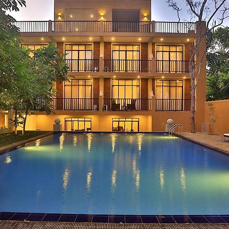 Lily'S Resort Habarana Bagian luar foto