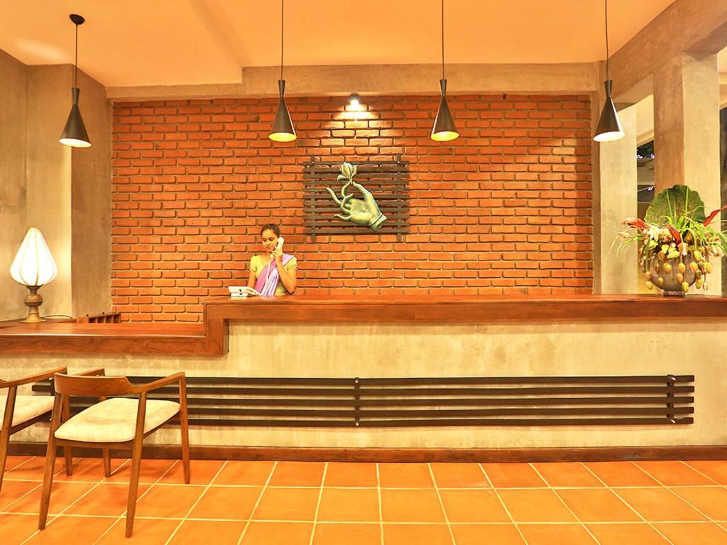 Lily'S Resort Habarana Bagian luar foto