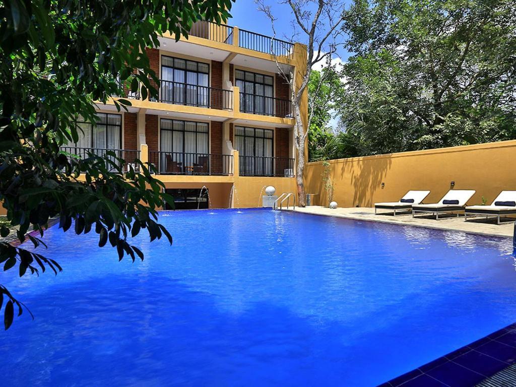 Lily'S Resort Habarana Bagian luar foto